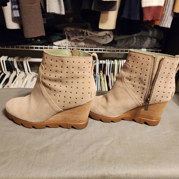 Sorel Joan Uptown Bootie Stud - Picture 8 of 9